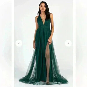 Luxxel Sandy Tulle Emerald Green Low-V-Neck Long Dress with Double Slits SZ SM